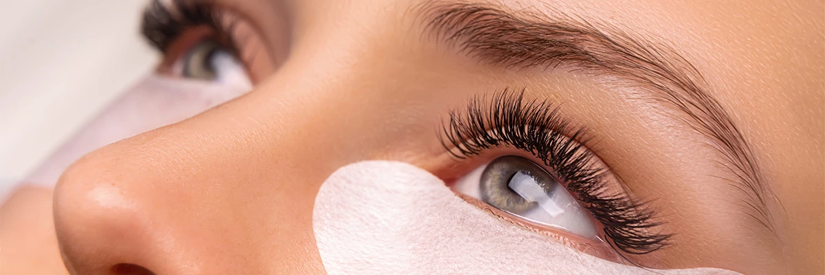 Lashes & Brows